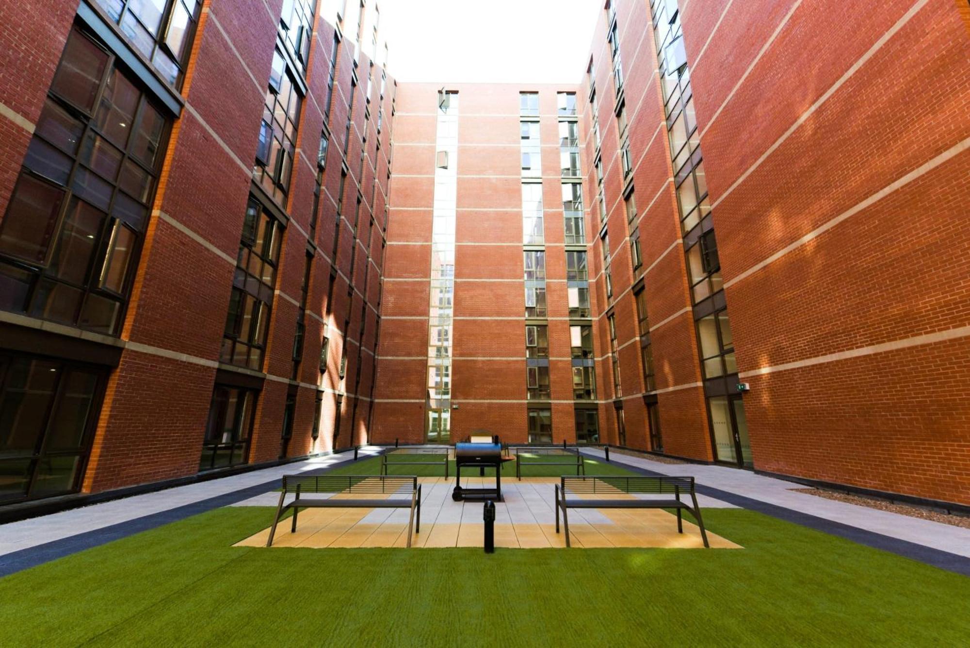 贝尔法斯特For Students Only At Great Patrick Street公寓 外观 照片